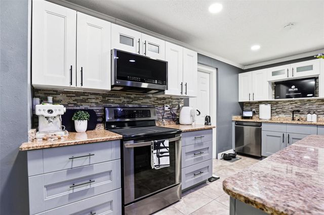 1301 VINEMONT DRIVE, Brandon, FL 33510