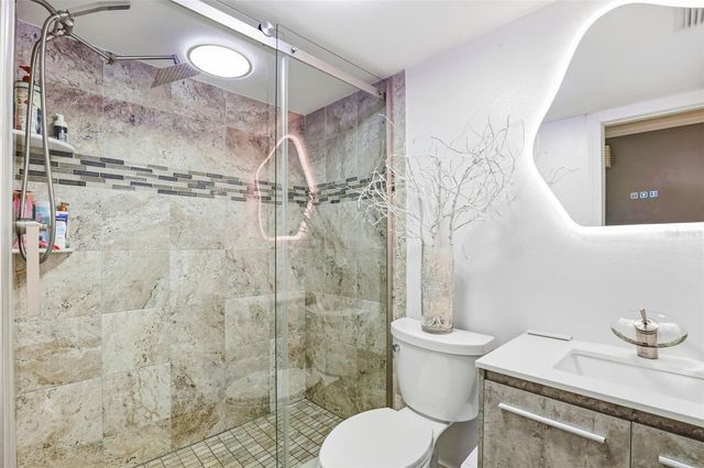 1301 VINEMONT DRIVE, Brandon, FL 33510