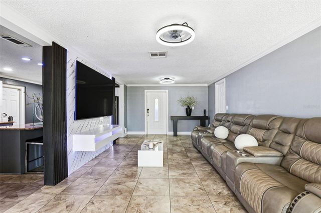 1301 VINEMONT DRIVE, Brandon, FL 33510