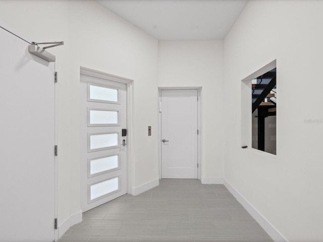 868 N OSCEOLA AVENUE, Clearwater, FL 33755