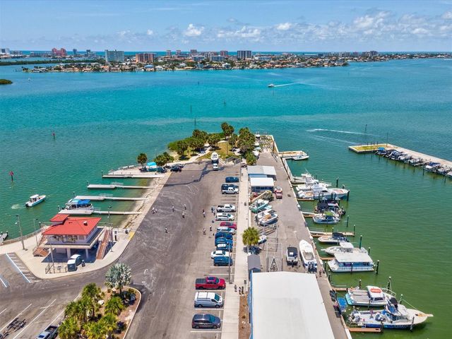 868 N OSCEOLA AVENUE, Clearwater, FL 33755