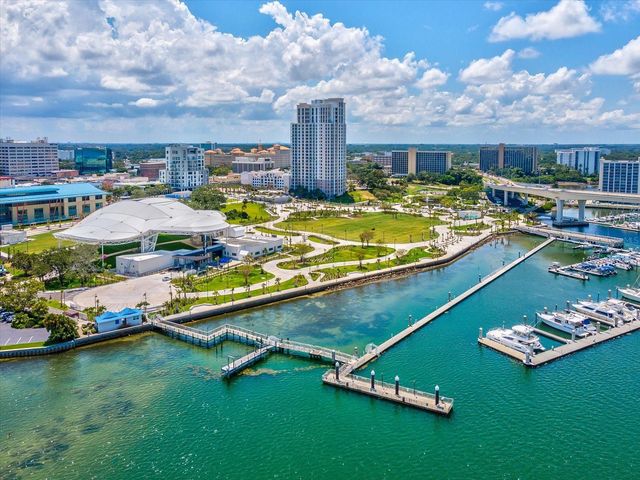 868 N OSCEOLA AVENUE, Clearwater, FL 33755