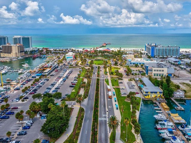 868 N OSCEOLA AVENUE, Clearwater, FL 33755