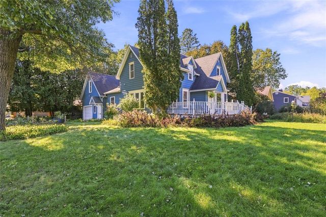 525 Summit Avenue, Eau Claire, WI 54701