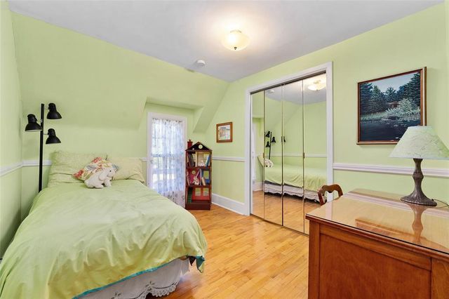 525 Summit Avenue, Eau Claire, WI 54701