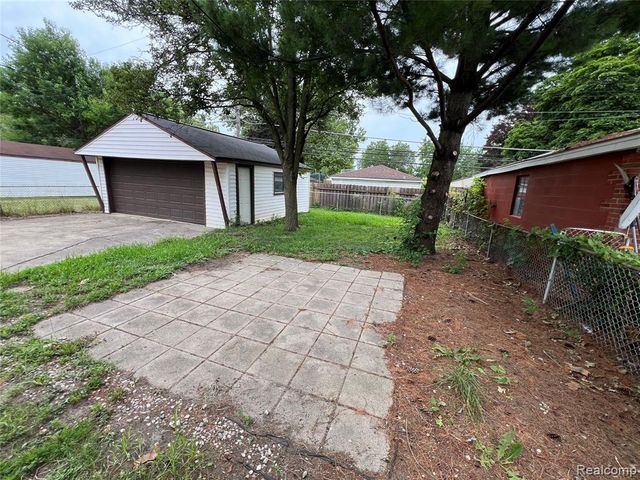 4696 Roosevelt Boulevard, Dearborn Heights, MI 48125