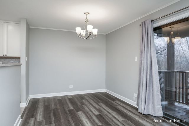 1780 Gloucester Court C, Wheaton, IL 60189