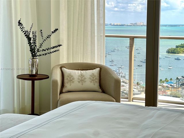 2678 Tigertail Ave 2006, Coconut Grove, FL 33133