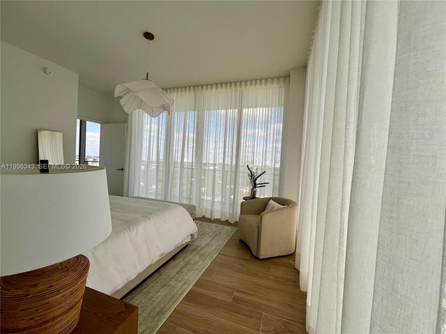 2678 Tigertail Ave 2006, Coconut Grove, FL 33133