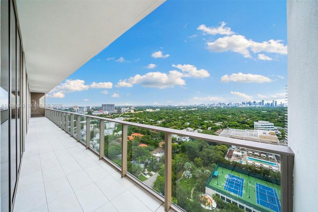 2678 Tigertail Ave 2006, Coconut Grove, FL 33133