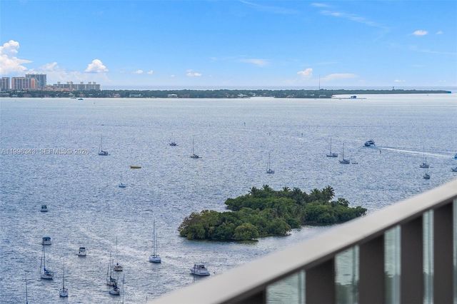 2678 Tigertail Ave 2006, Coconut Grove, FL 33133