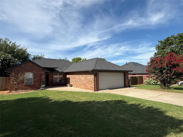 620 Woodbriar Road, Noble, OK 73068