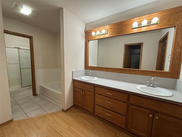 620 Woodbriar Road, Noble, OK 73068