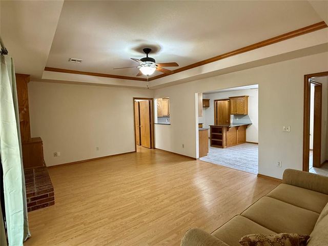 620 Woodbriar Road, Noble, OK 73068