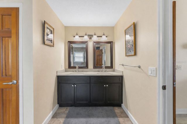 3533 SPRINGVILLE DRIVE, Valrico, FL 33596