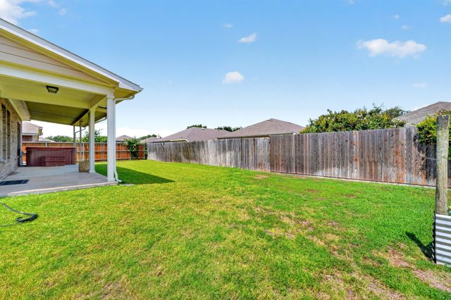 1016 Weeson Road, Forney, TX 75126
