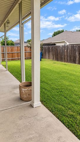 1016 Weeson Road, Forney, TX 75126