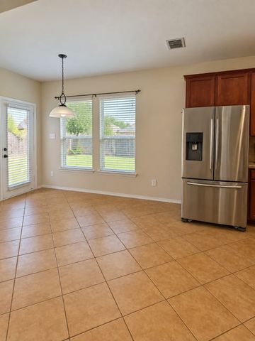 1016 Weeson Road, Forney, TX 75126