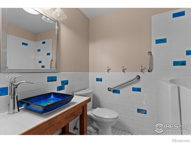 3883 Jefferson Drive, Loveland, CO 80538