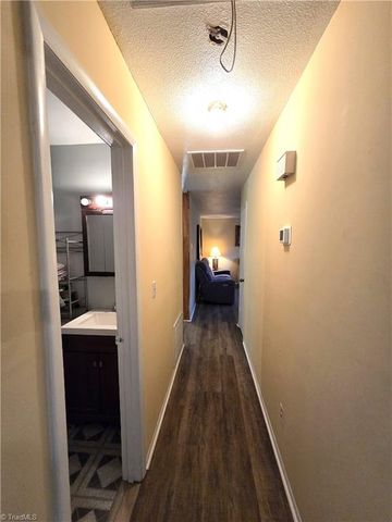 117 Locust Road, King, NC 27021
