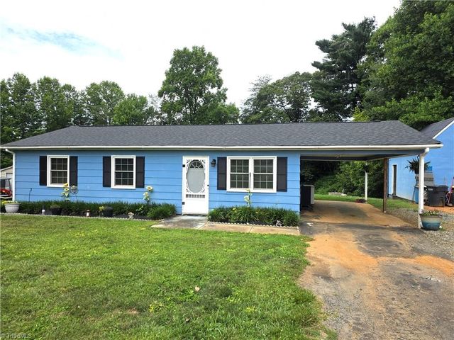 117 Locust Road, King, NC 27021
