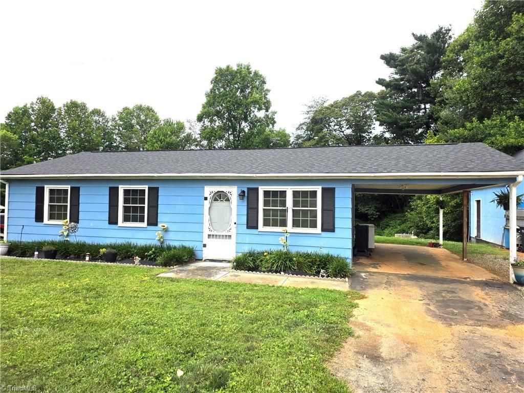 117 Locust Road, King, NC 27021