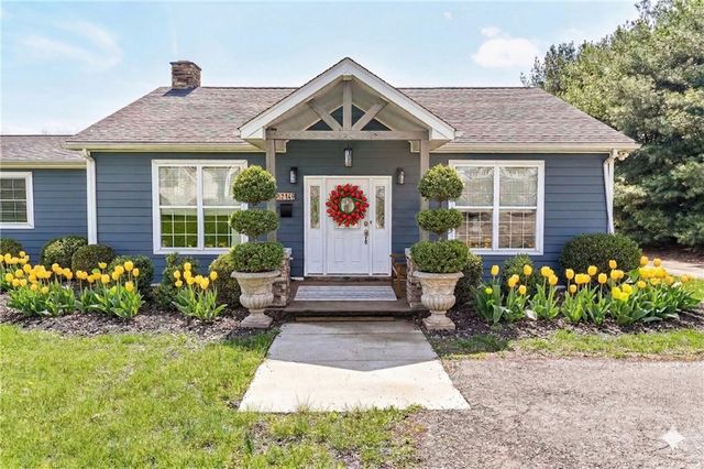 2149 KINGVIEW, Upper Tyrone Twp, PA 15683