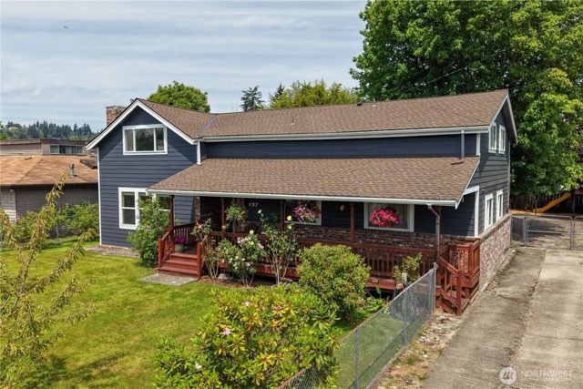 137 Wayne Avenue, Pacific, WA 98047