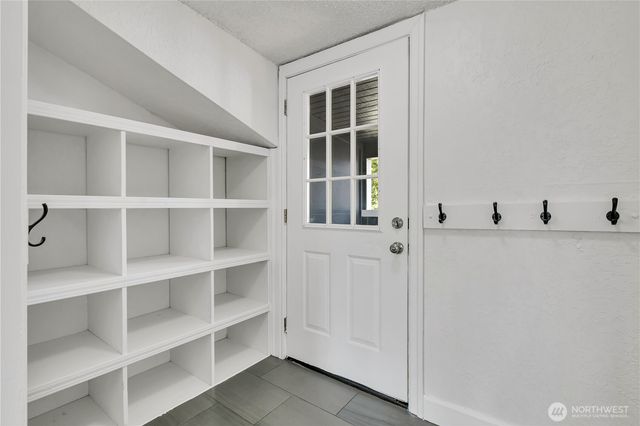 137 Wayne Avenue, Pacific, WA 98047