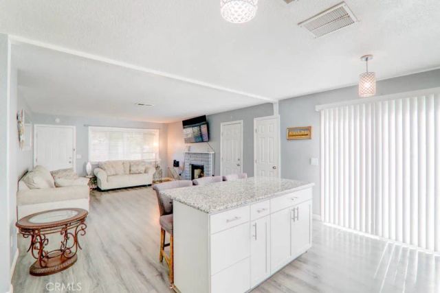 17152 Schollview Avenue, Palmdale, CA 93591