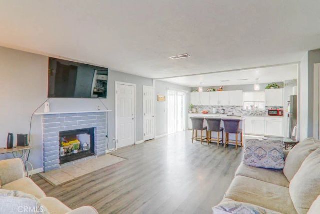 17152 Schollview Avenue, Palmdale, CA 93591