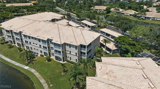 17020 Willowcrest WAY 301, Fort Myers, FL 33908