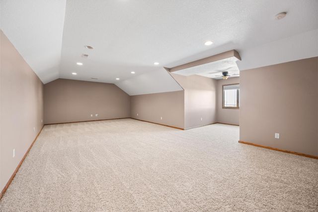 210 Marina Cove Court, Polk City, IA 50226