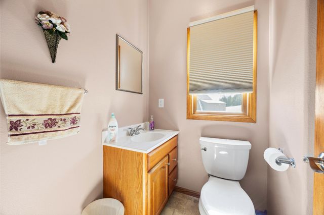 210 Marina Cove Court, Polk City, IA 50226