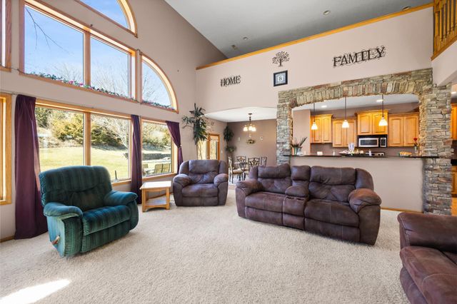 210 Marina Cove Court, Polk City, IA 50226