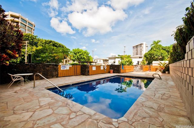 1550 Wilder Avenue A1013, Honolulu, HI 96822