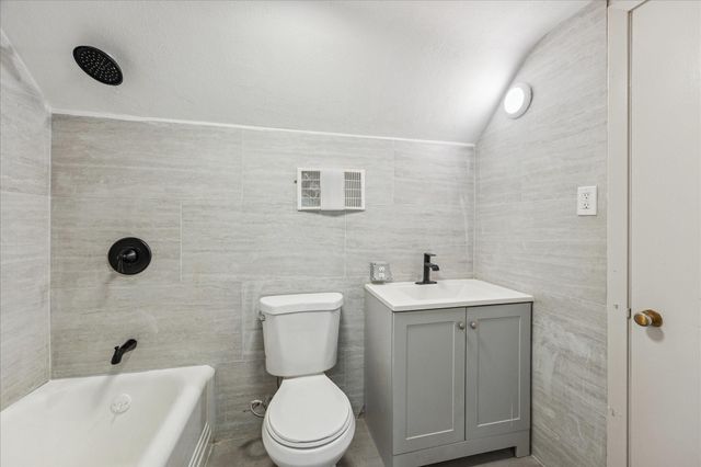 7130 Brace Street, Houston, TX 77061