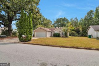 5471 Fox Valley Lane, Stone Mountain, GA 30088