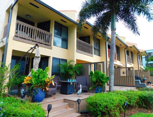 797 S Riverside Drive 797, Pompano Beach, FL 33062