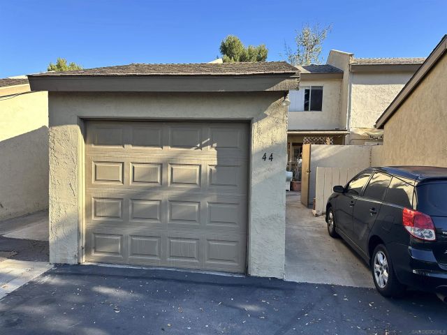 7700 Parkway Drive, La Mesa, CA 91942