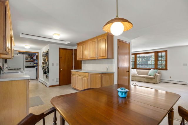 168 Pleasant Bay Rd, Harwich, MA 02645