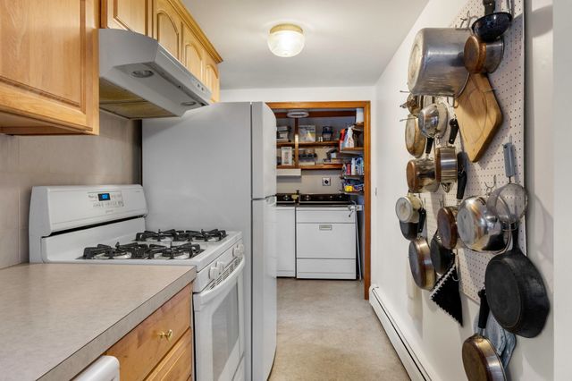 168 Pleasant Bay Rd, Harwich, MA 02645