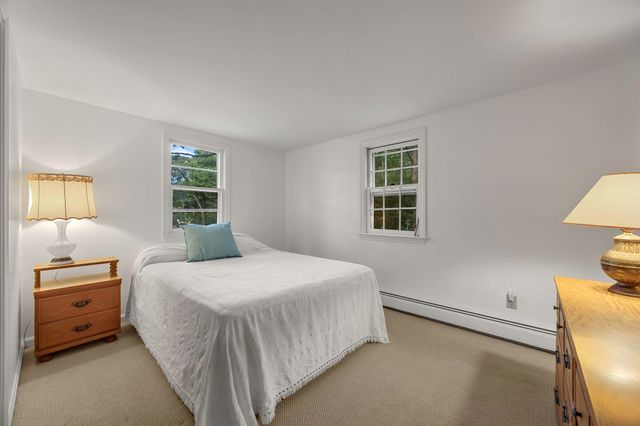 168 Pleasant Bay Rd, Harwich, MA 02645