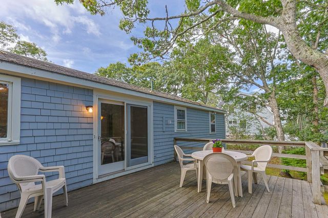 168 Pleasant Bay Rd, Harwich, MA 02645