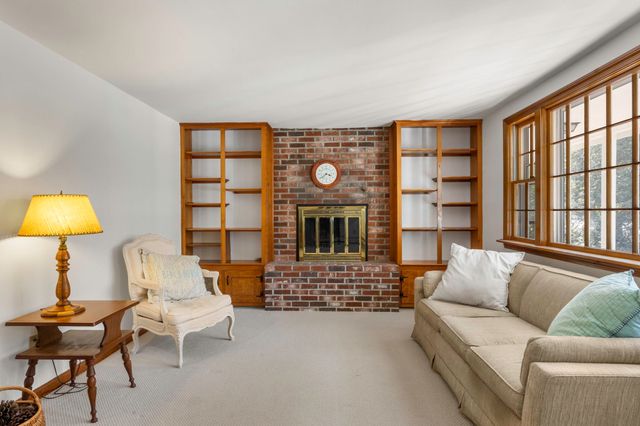 168 Pleasant Bay Rd, Harwich, MA 02645
