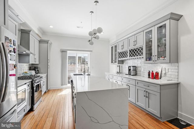 2604 REED ST, Philadelphia, PA 19146