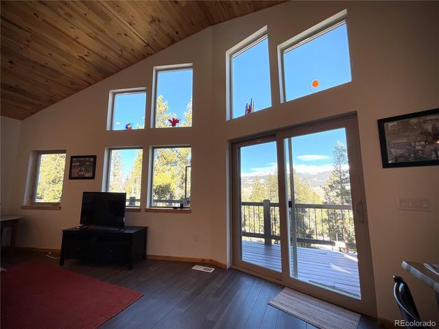 451 Ee Hill Drive, Twin Lakes, CO 81251