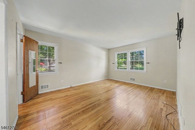 2 Arlyn Ln, Randolph Twp., NJ 07869