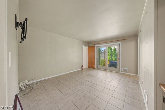 2 Arlyn Ln, Randolph Twp., NJ 07869