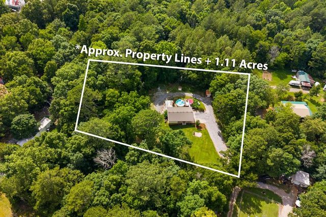 2151 Holly Creek Cool Springs Road, Chatsworth, GA 30705